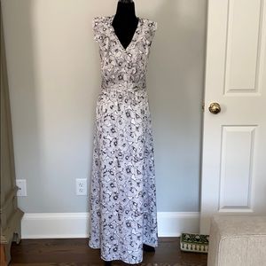 Beautiful Banana Republic Ruffle Maxi Dress